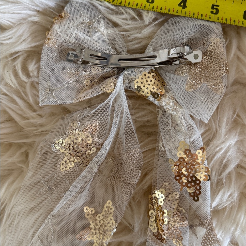 Anthropologie Gold & Ivory Sequin Star Lace Bow - Picture 7 of 7